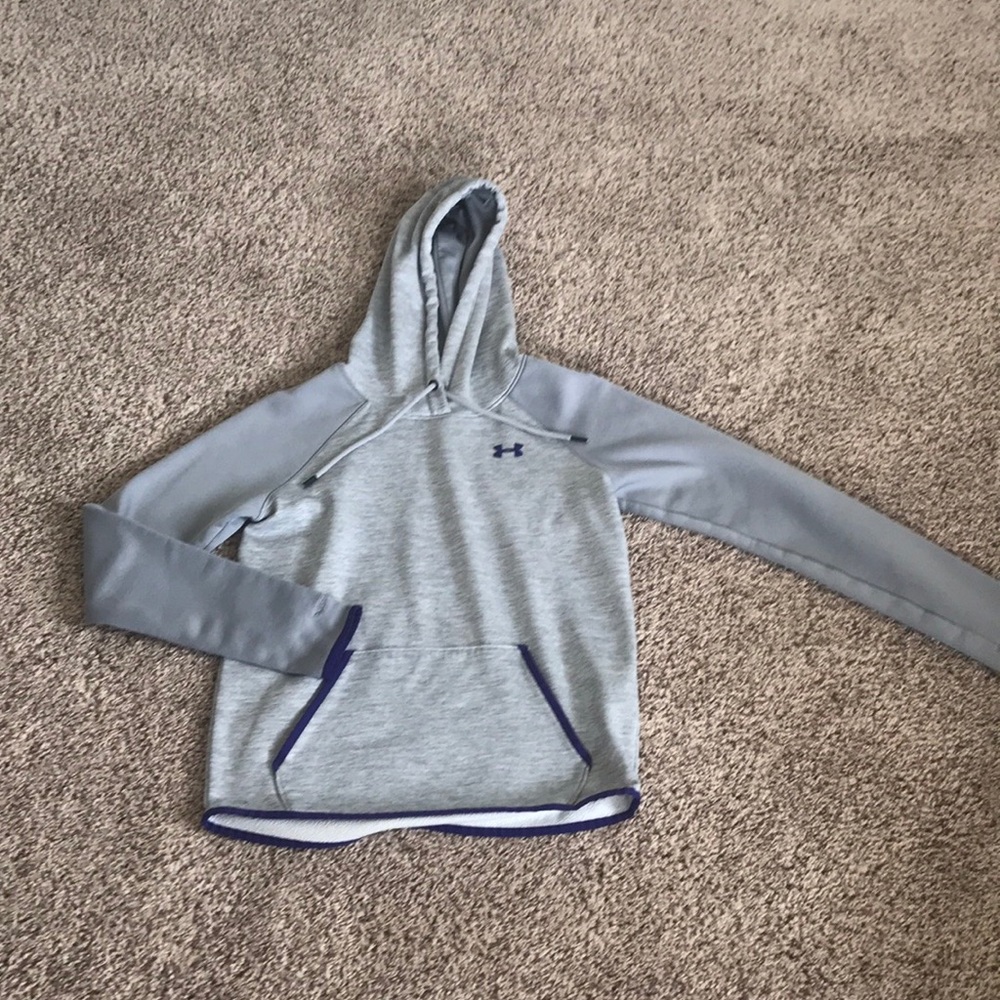 Under Arumor hoodie